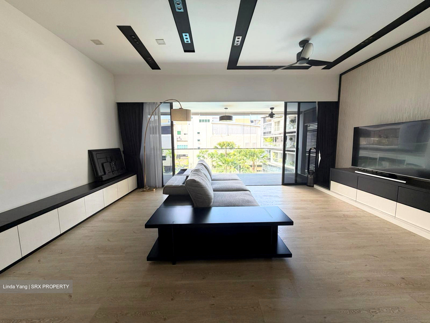 Uber 388 (D16), Condominium #560506251